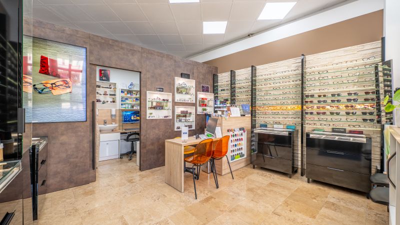 Sunglasses Shop